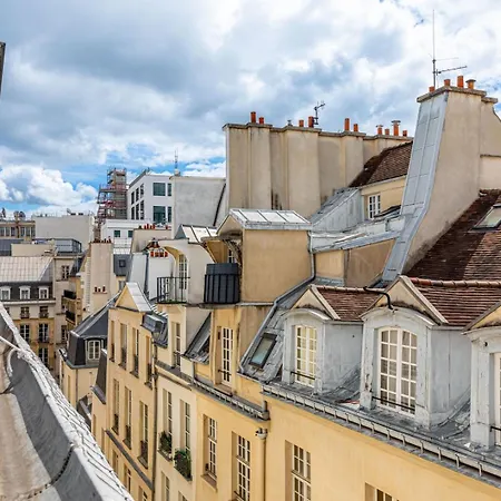 Guestready - Top-floor With Roof Views Lägenhet Paris